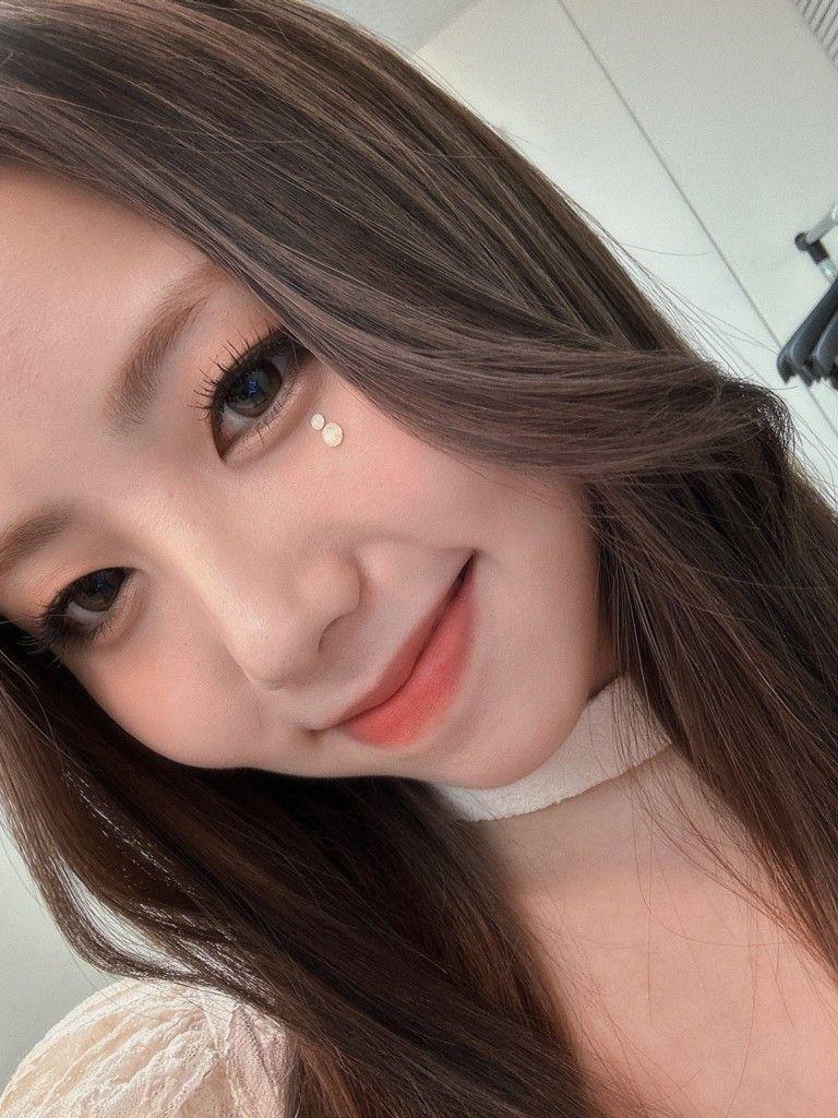 PURPLE KISS CHO SEOYOUNG0