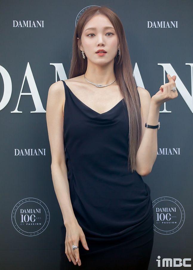 이성경1