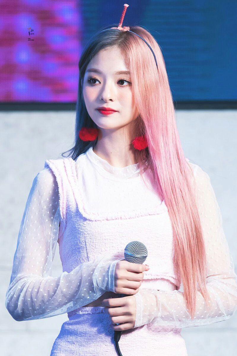 프로미스나인 이나경3