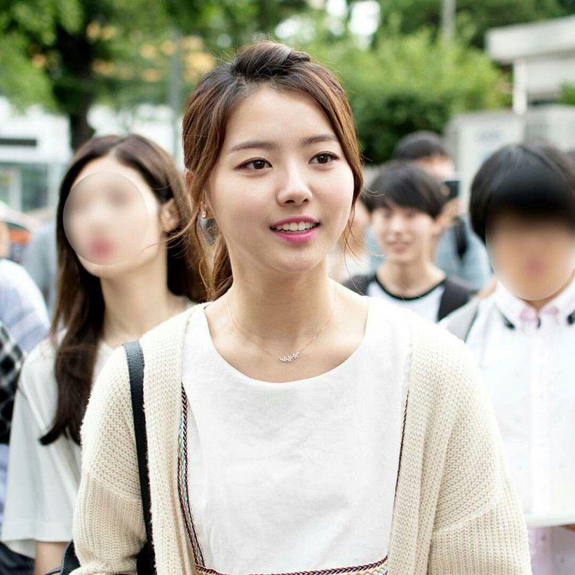Lim Na Young1