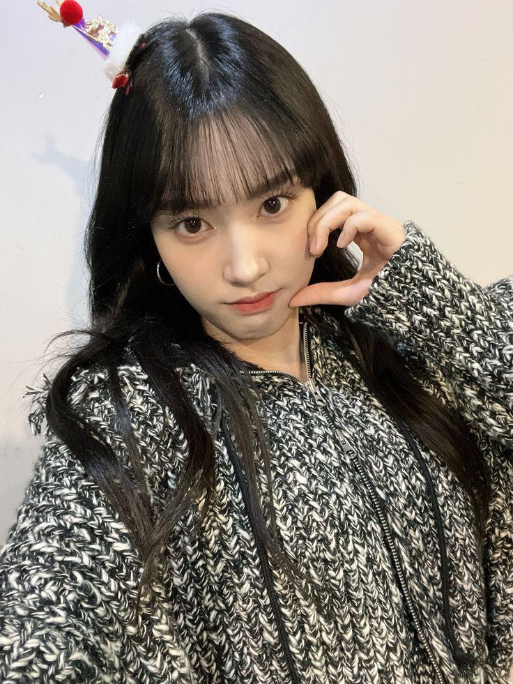 스테이씨 윤1