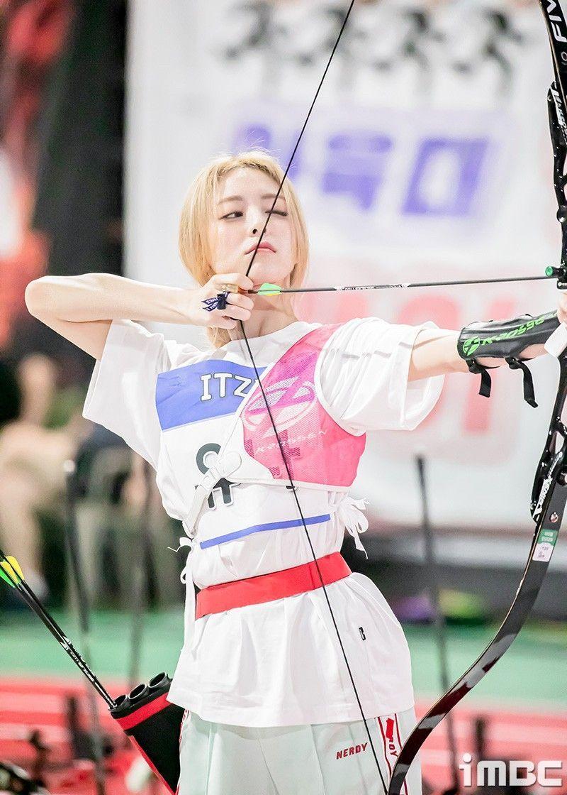 ITZY Yuna1