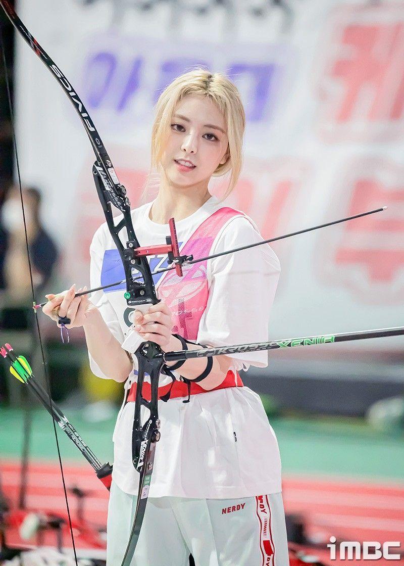 ITZY Yuna2