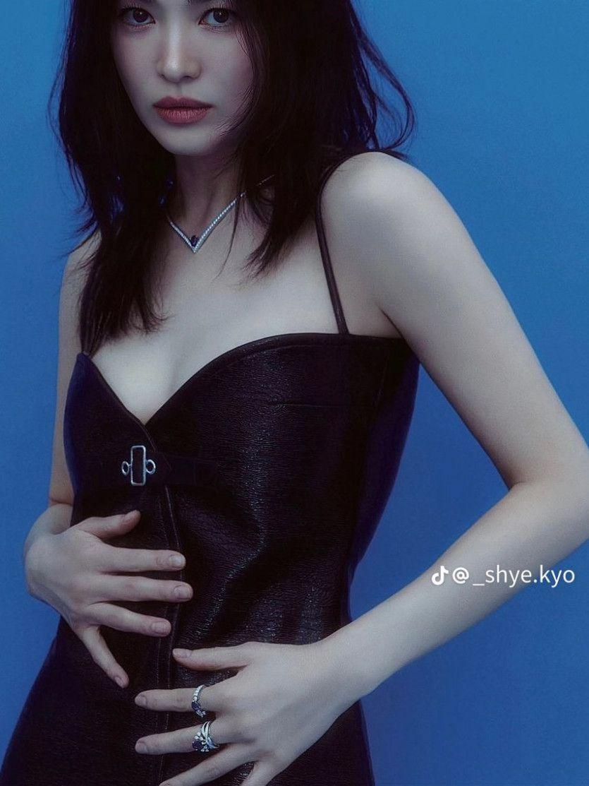 송혜교 바자 화보0