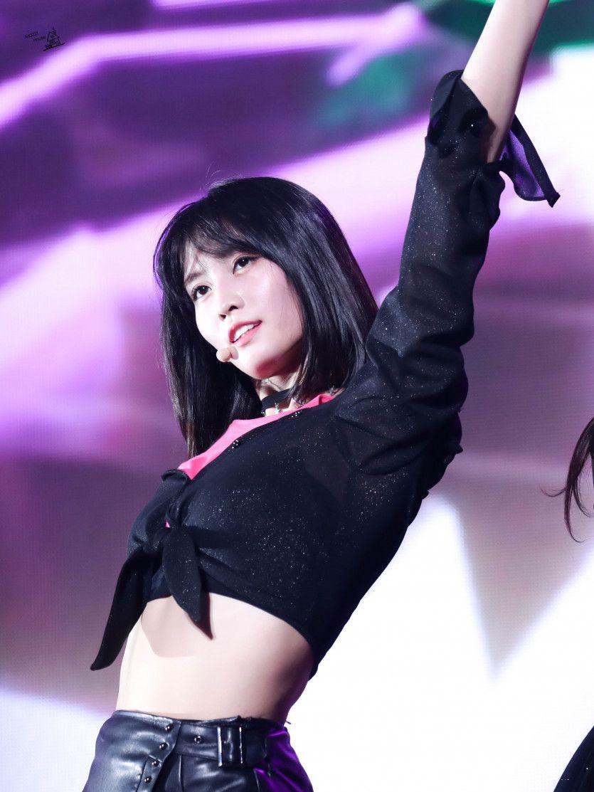 트와이스 모모1