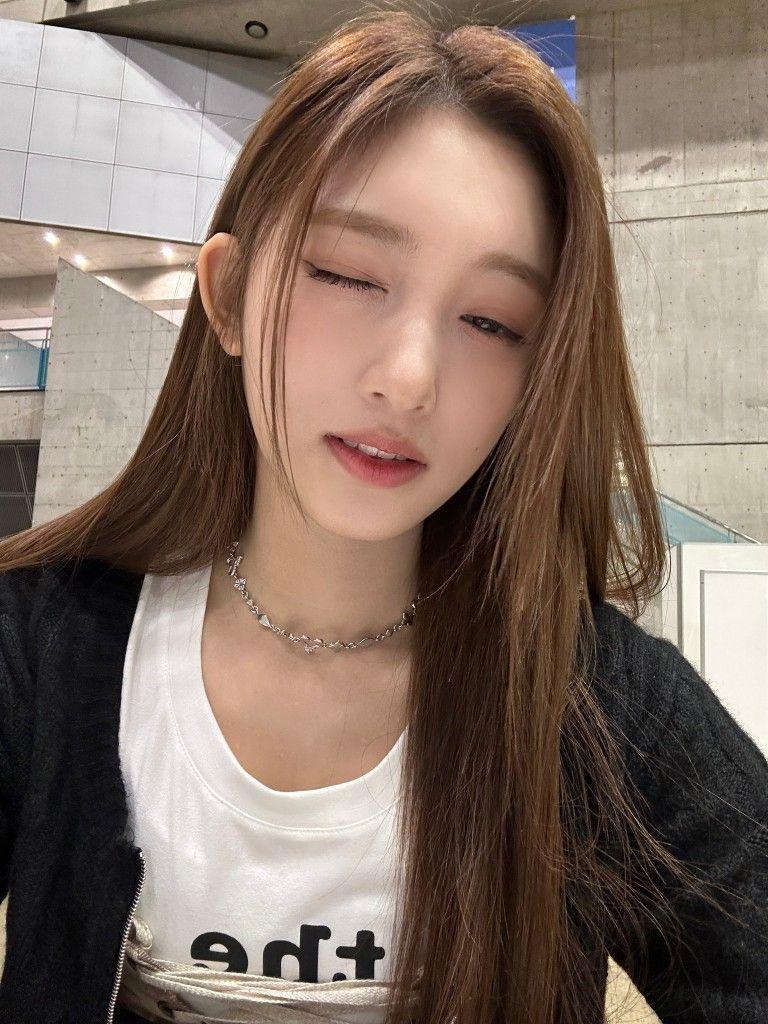 IVE LEESEO1