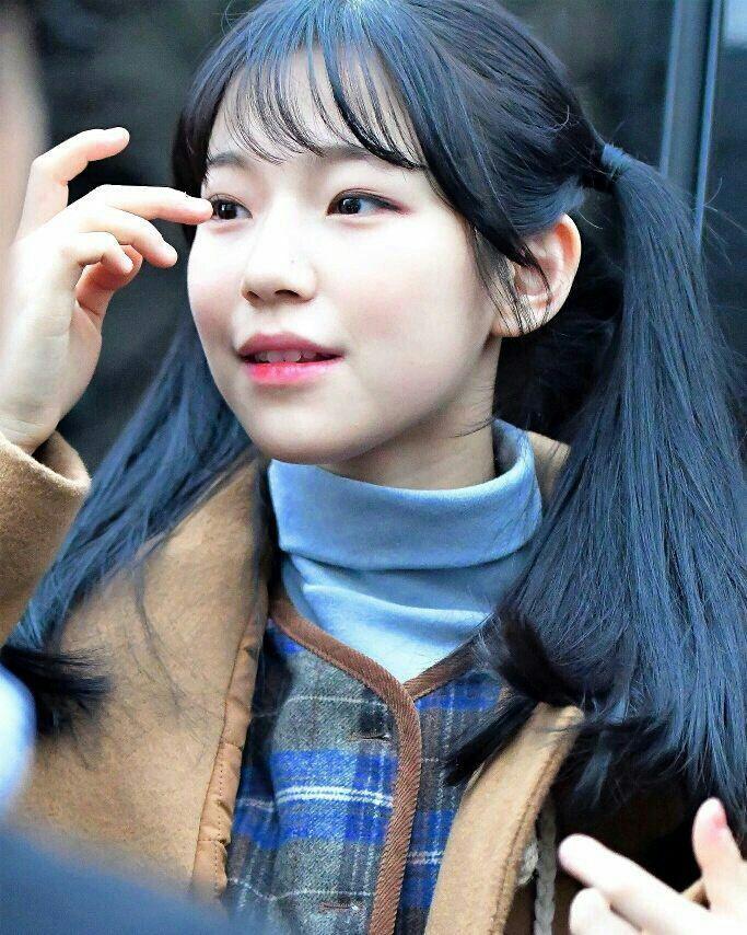 프로미스나인 백지헌3