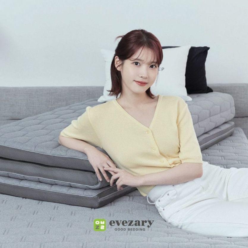 아이유 이브자리0