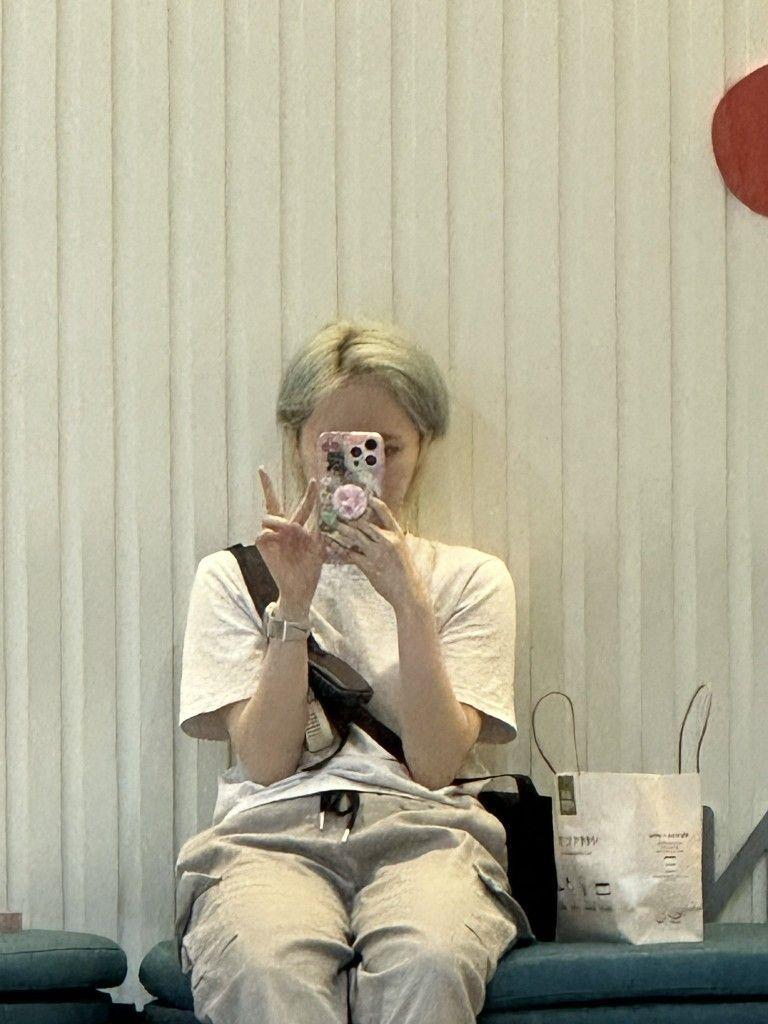 EVERGLOW Mia0