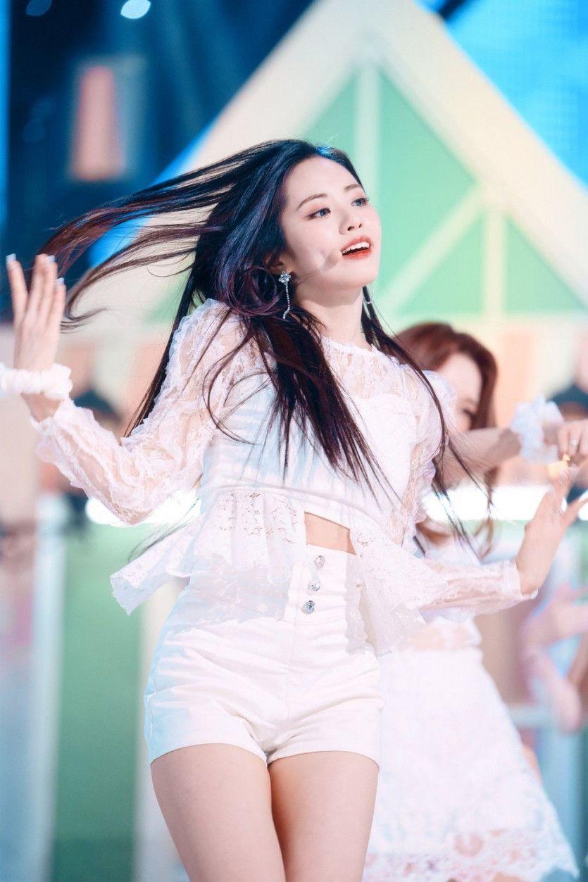 FROMIS9 Park Ji Won2