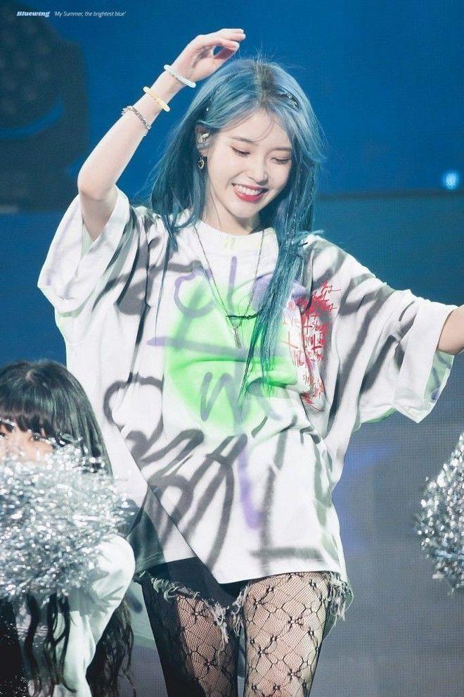 아이유 포토.0