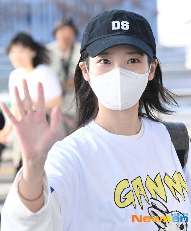아이유0