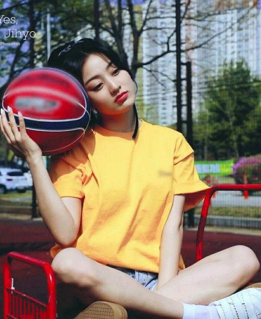 TWICE 지효0