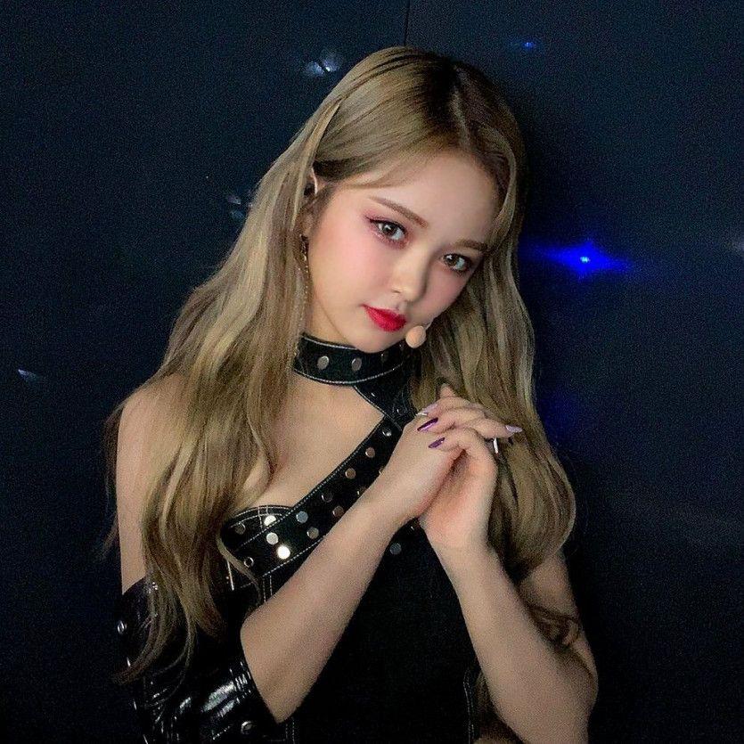 EVERGLOW 박지원1