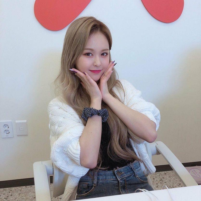 EVERGLOW 박지원2