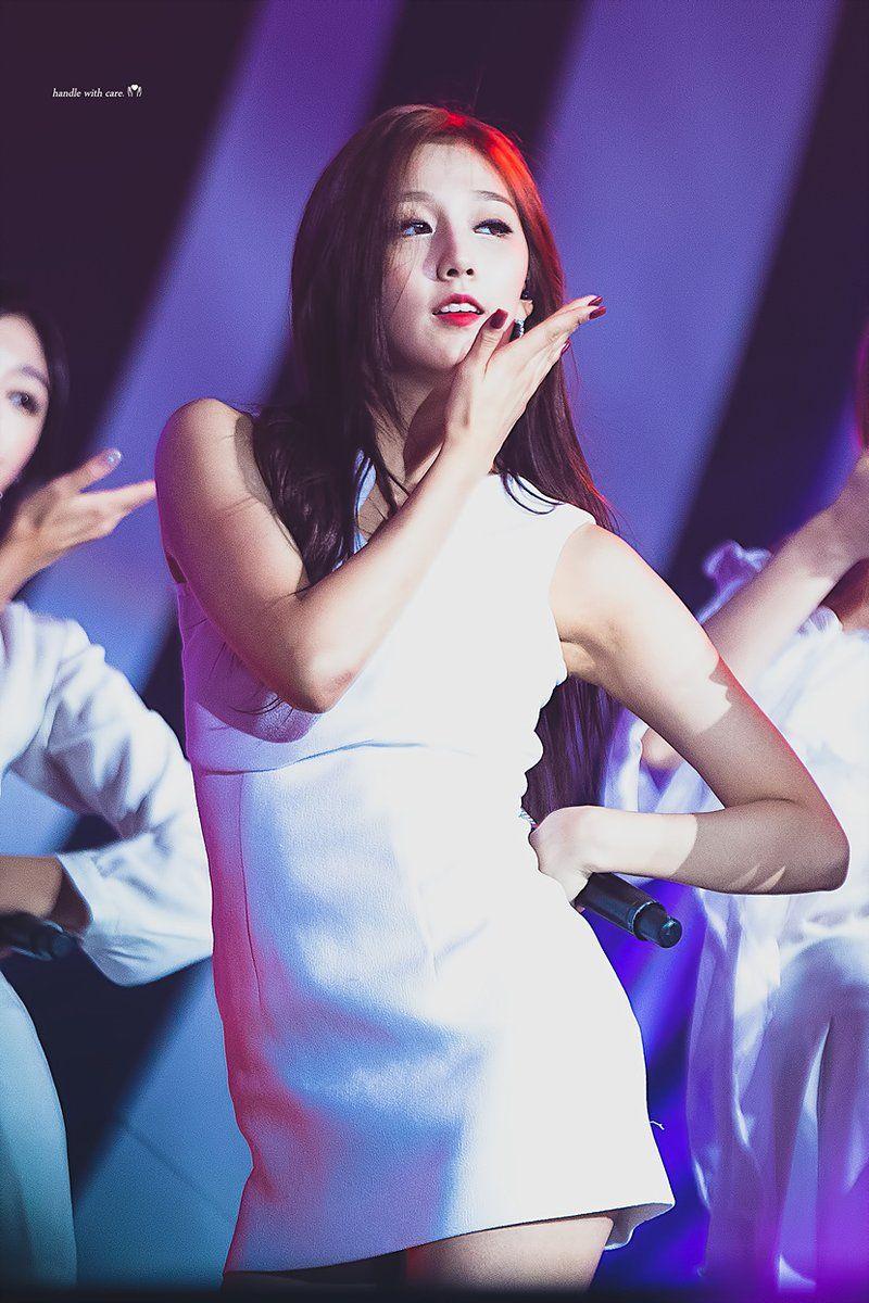 러블리즈 피버고란 정예인1
