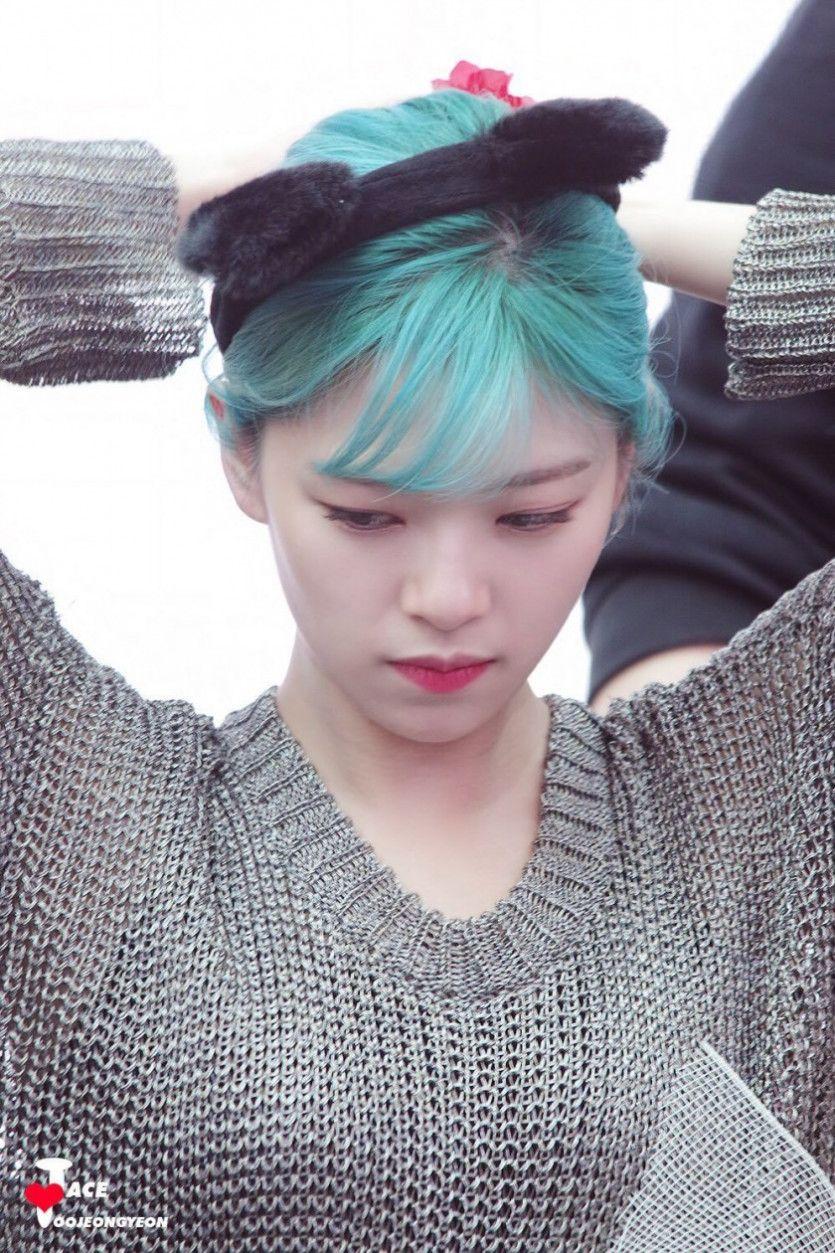 머리묶는 정연1