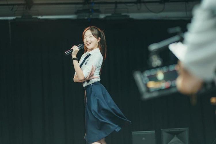강나언8