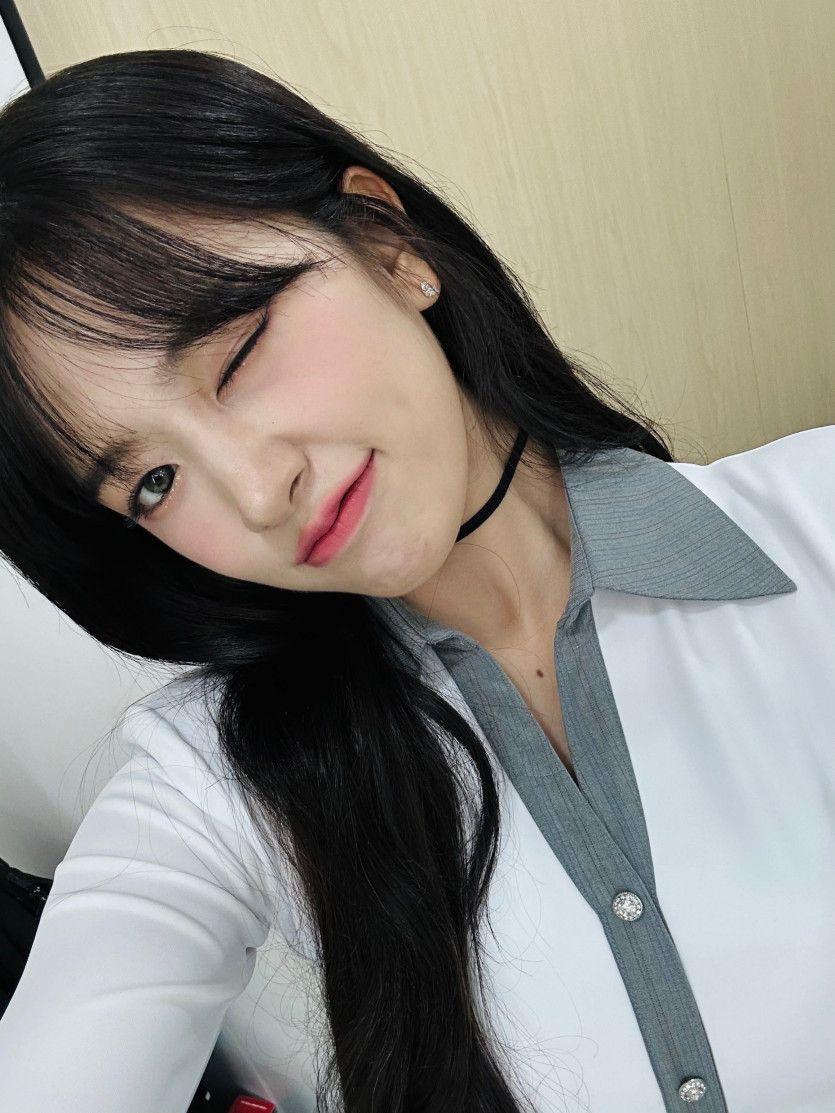 IVE YUJIN0