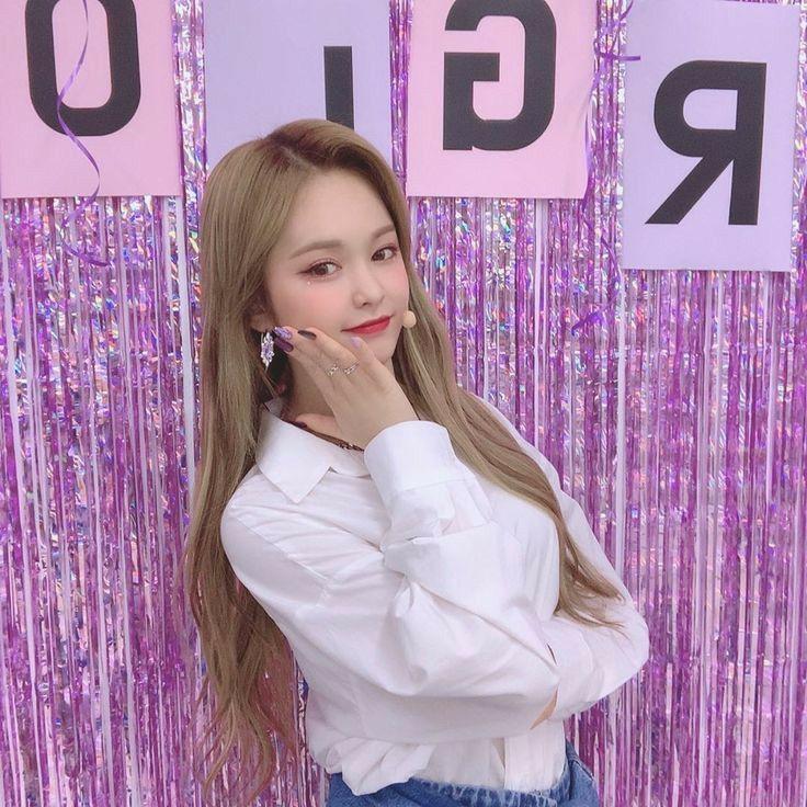 EVERGLOW 박지원3