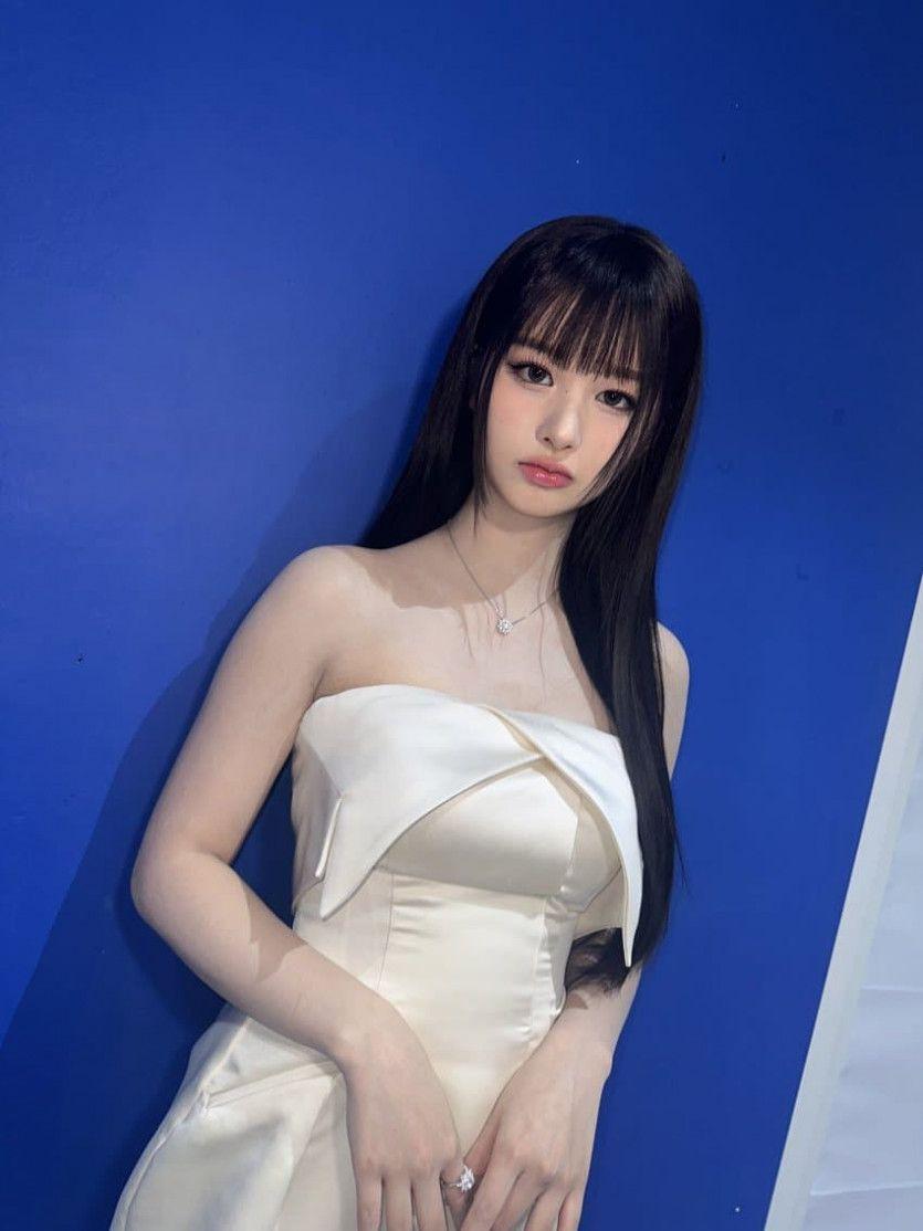 설윤0