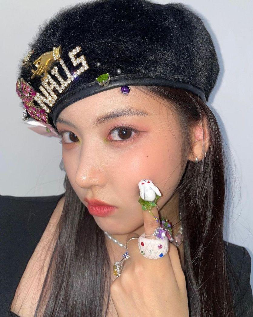 NMIXX Jiwoo1