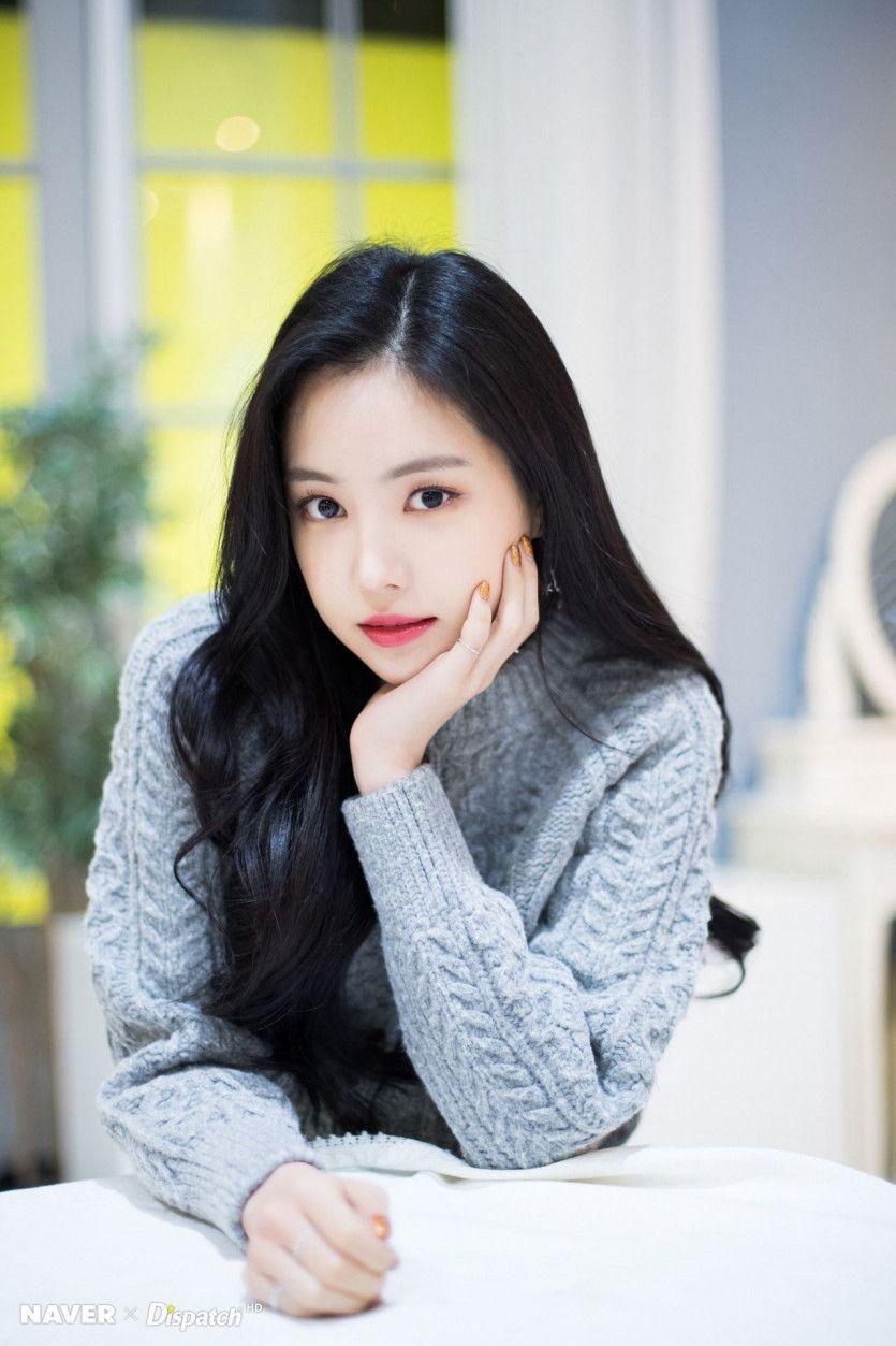 손나은3