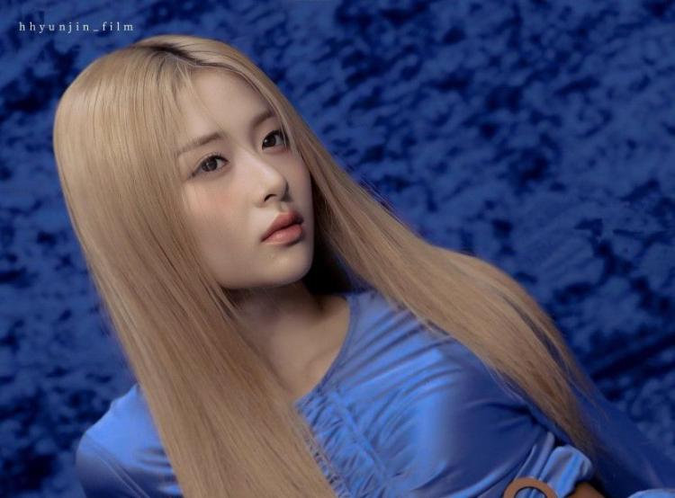 LE-SSERAFIM Yunjin1
