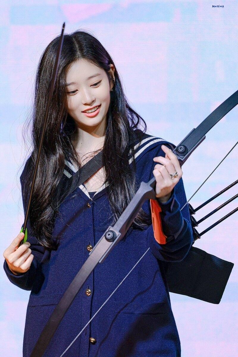 김민주0