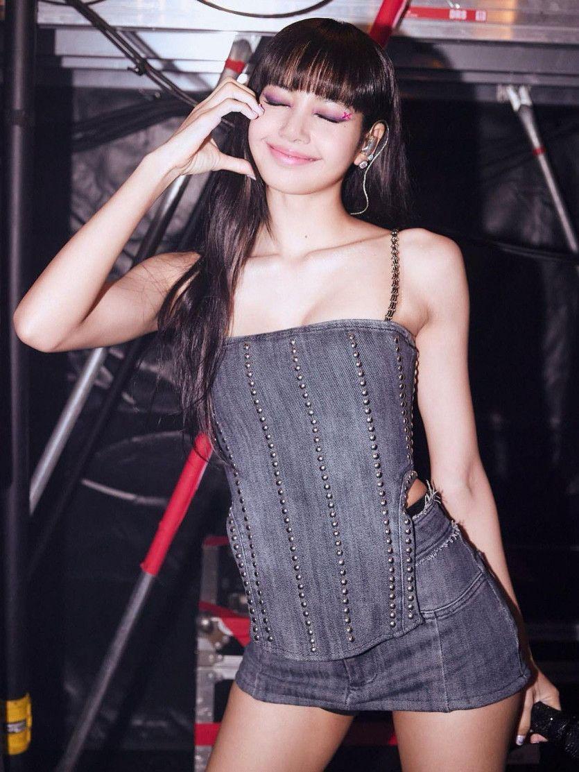 BLACKPINK LISA0