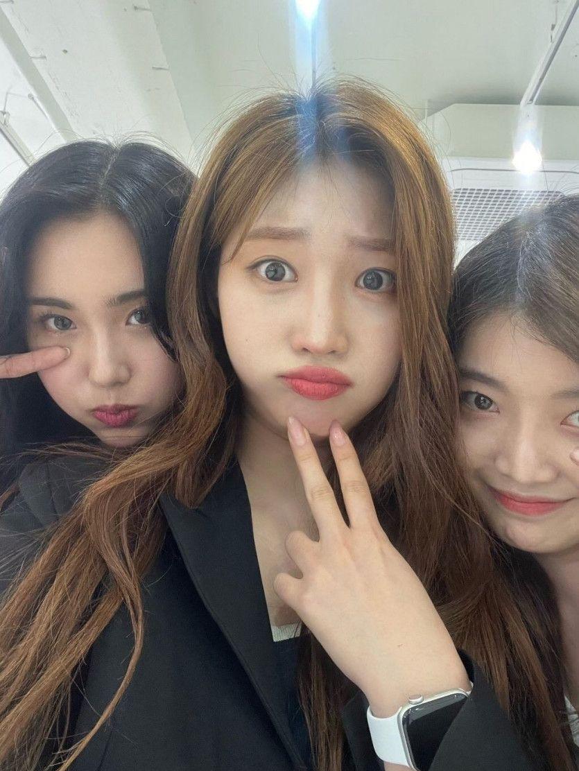 EVERGLOW Sihyeon0