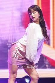 윤보미0