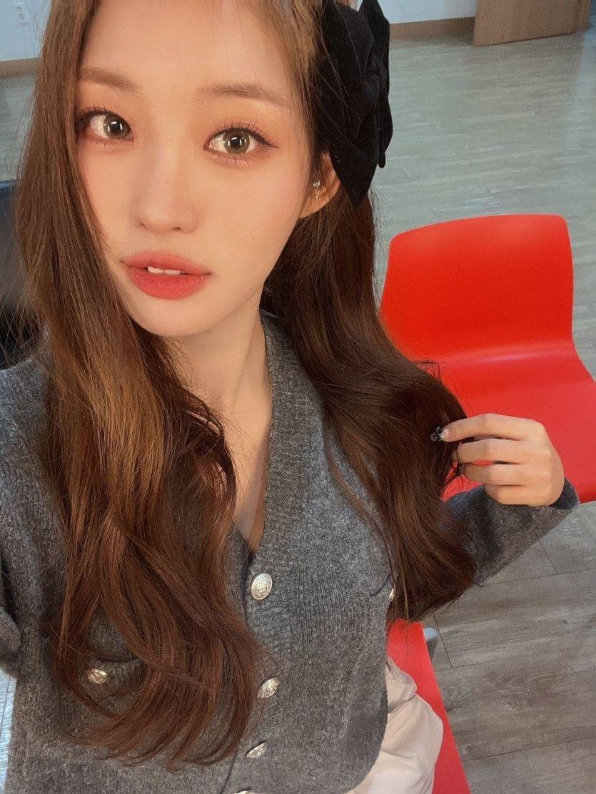 EVERGLOW SIHYEON1