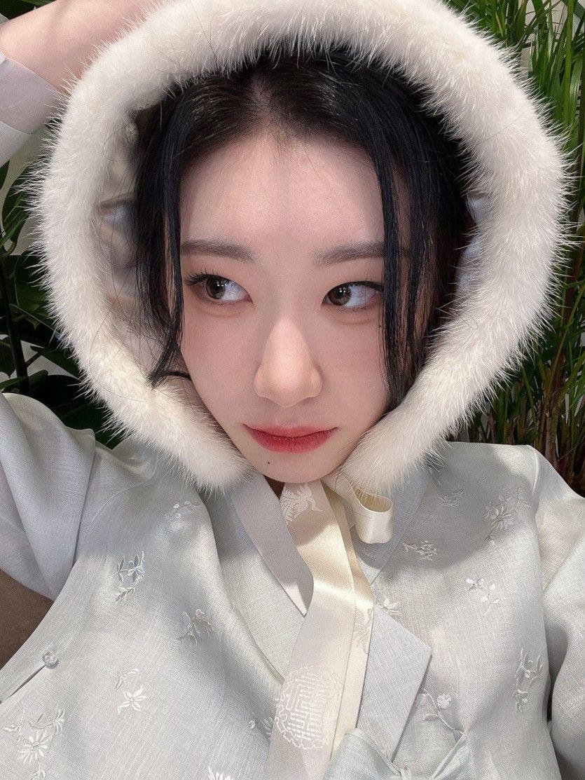 있지 채령1