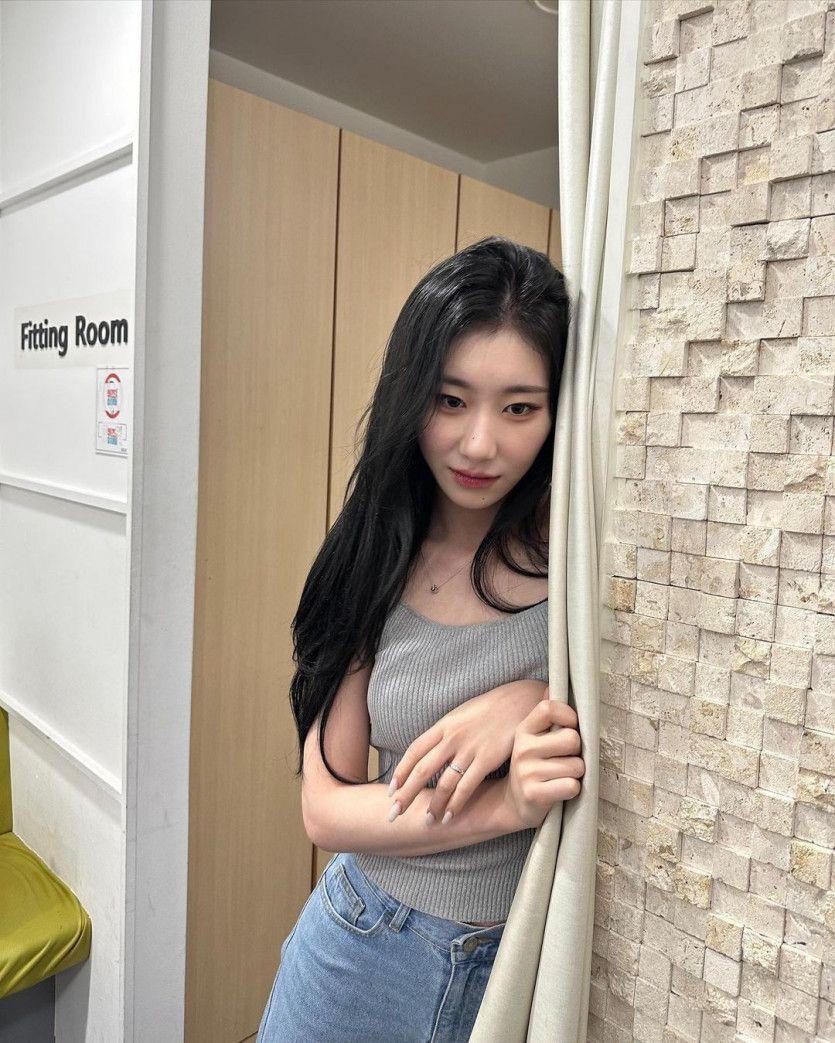 ITZY 채령1