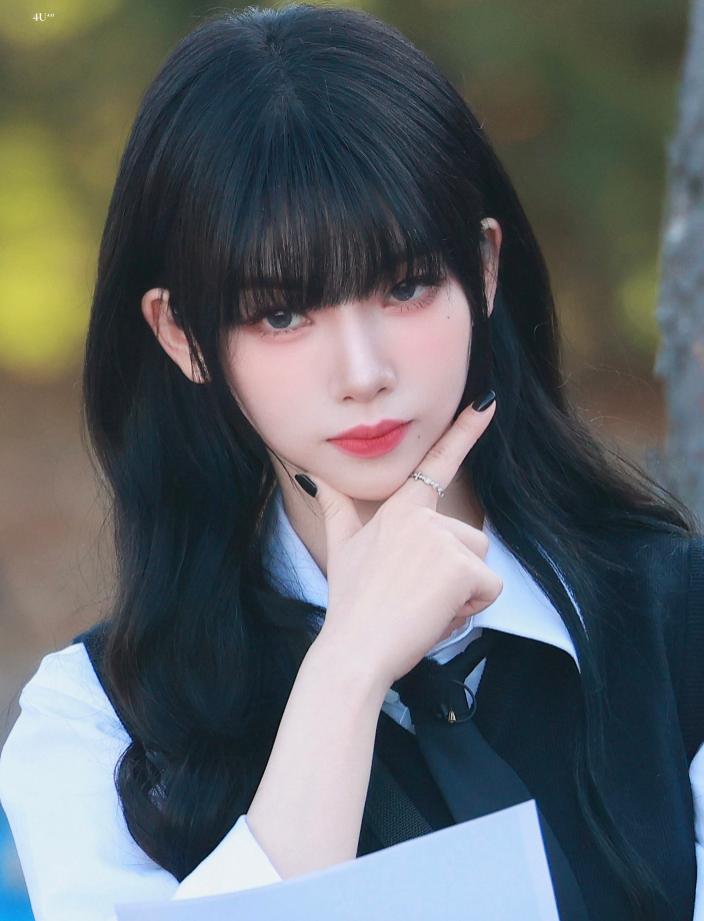 묘한 분위기의 풀뱅 카리나0