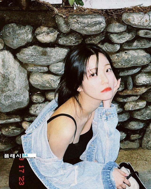 프로미스나인 백지헌1