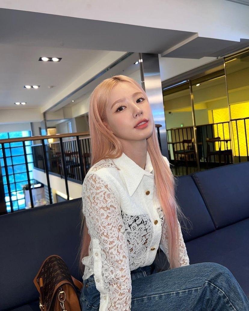 (G)-IDLE 미연2