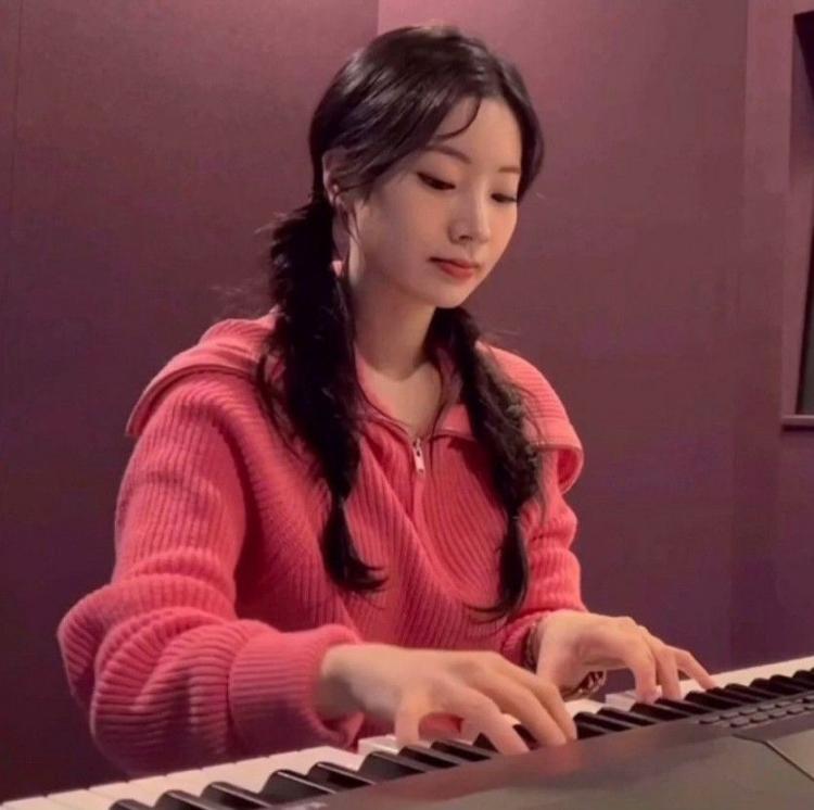 TWICE Dahyun2