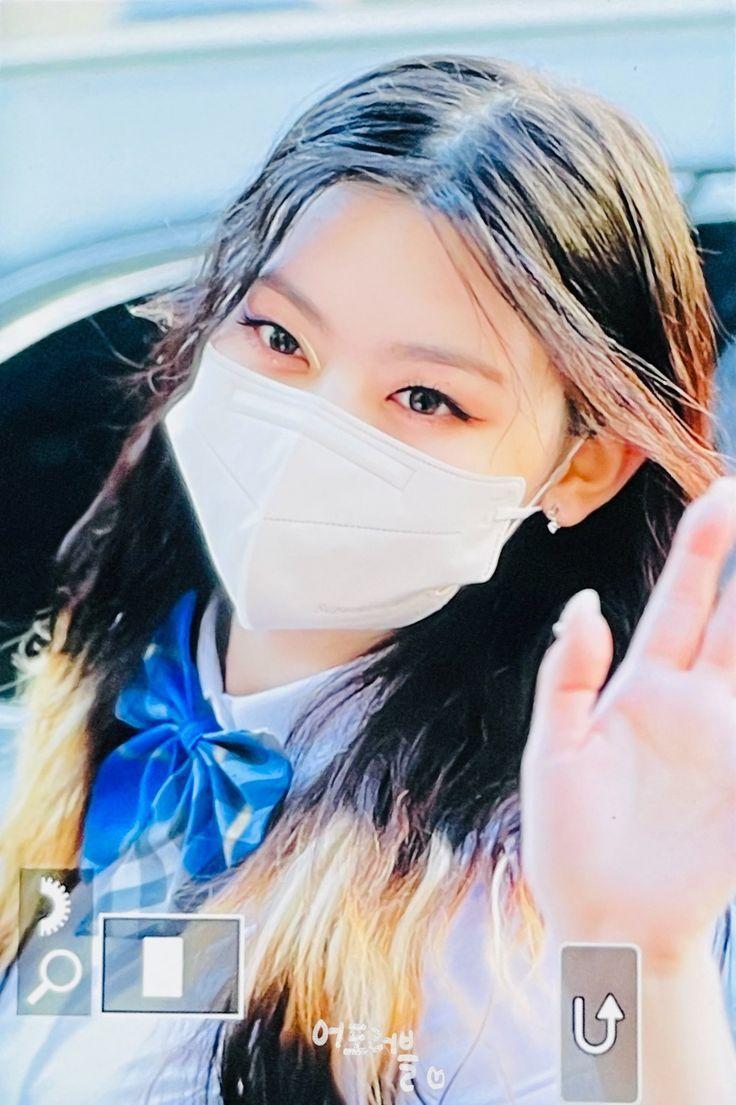 STAYC Seeun1