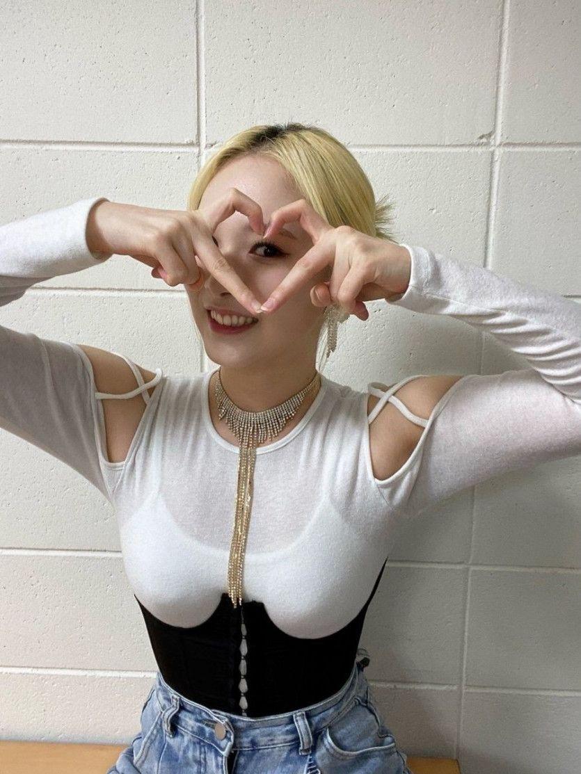 EVERGLOW 한은지1