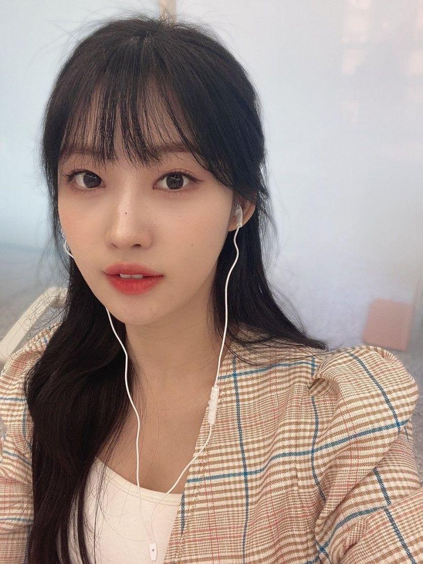 EVERGLOW Sihyeon0