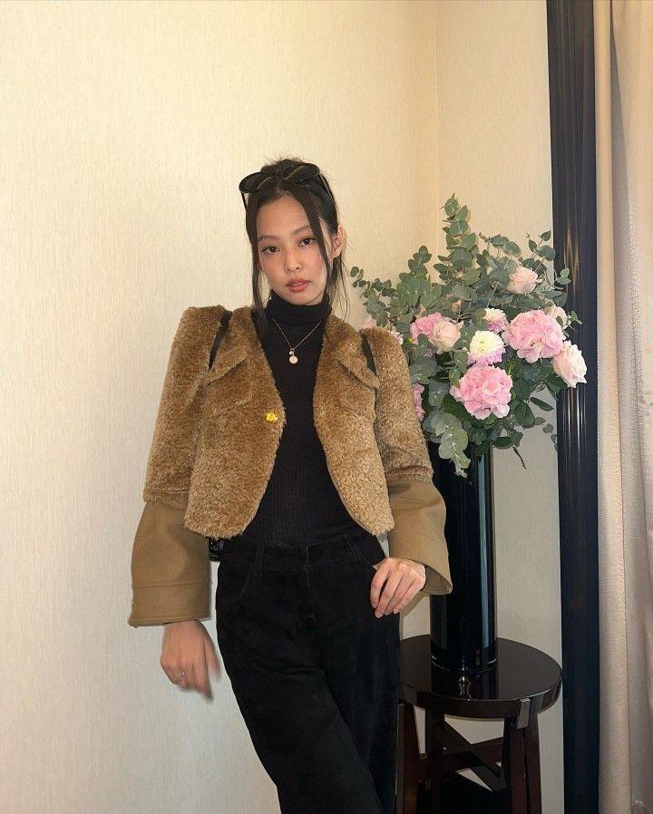 BLACKPINK JENNIE1