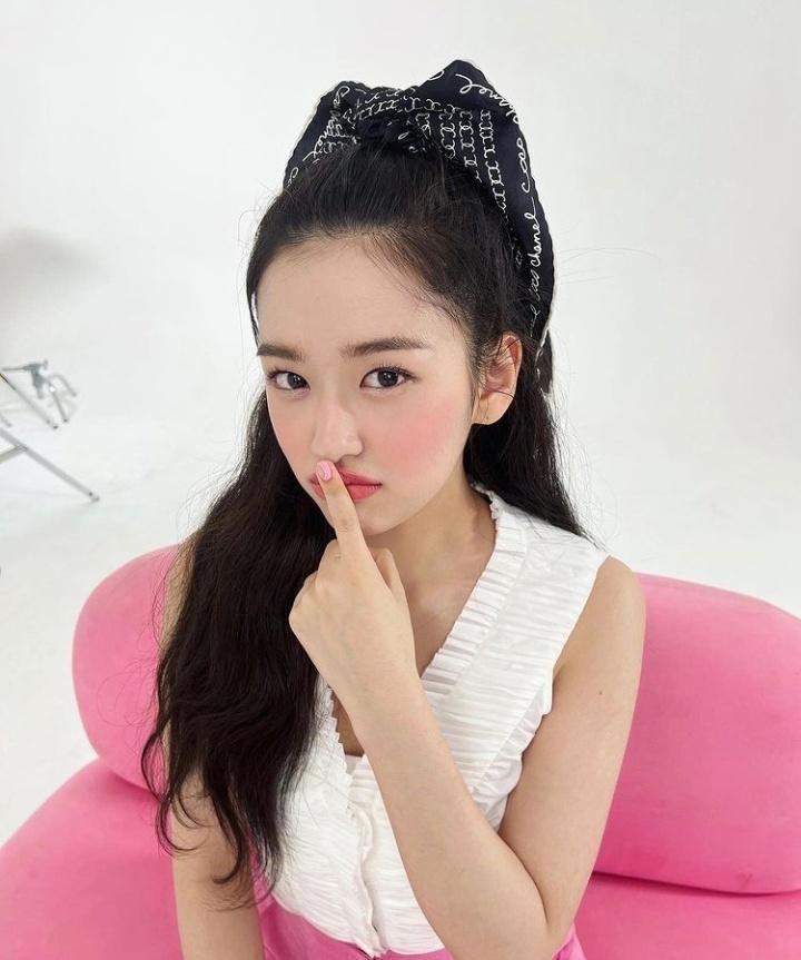 IVE YUJIN1