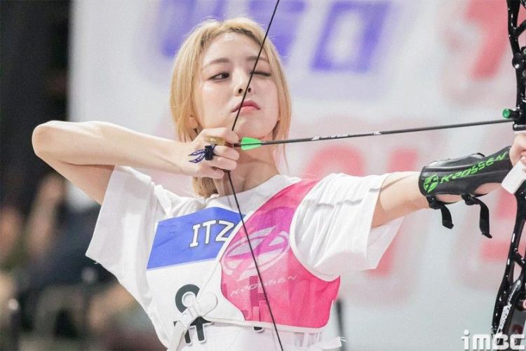 ITZY 유나0