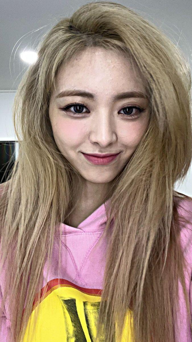 ITZY 유나1