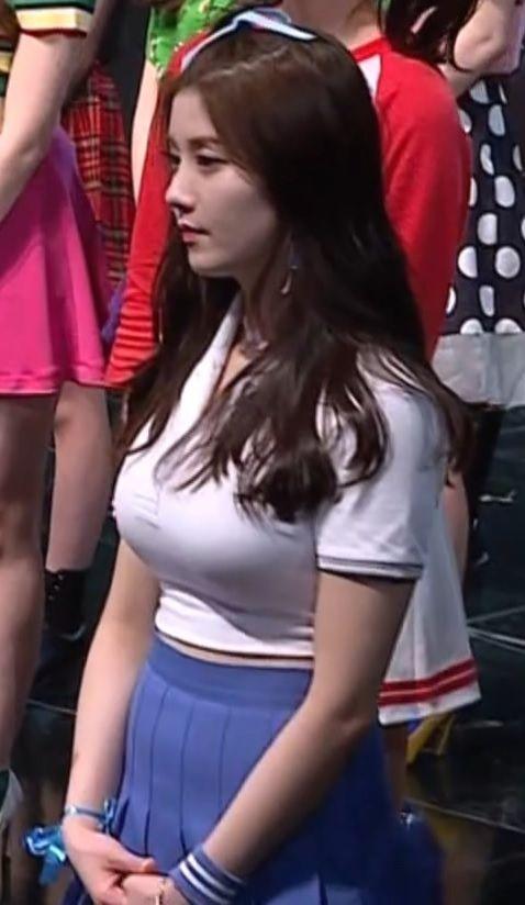 잘 뛰는 권은비0