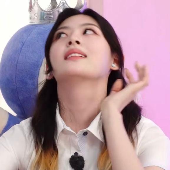 STAYC Seeun0