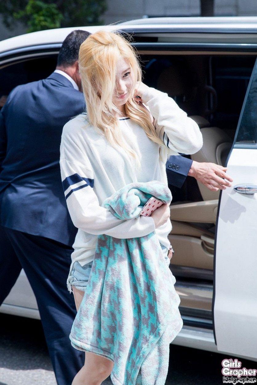 TWICE SANA1