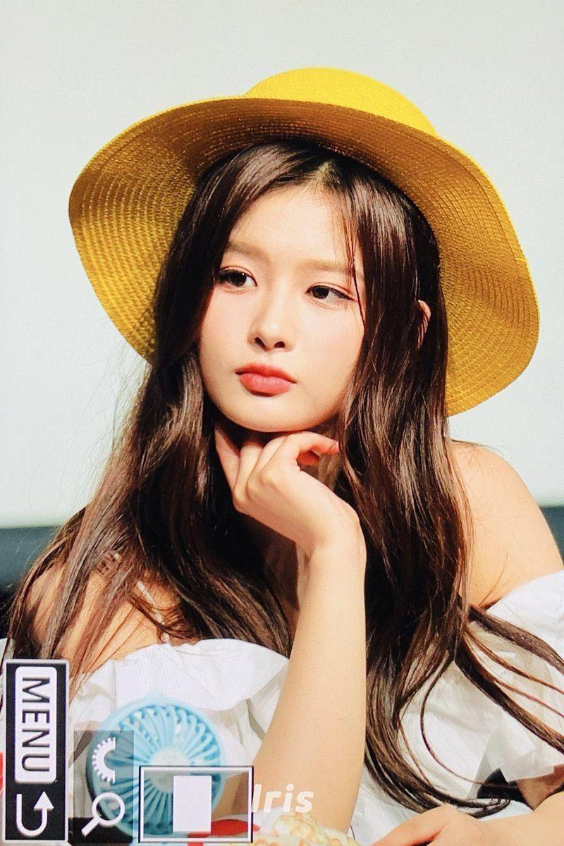 NMIXX 설윤0